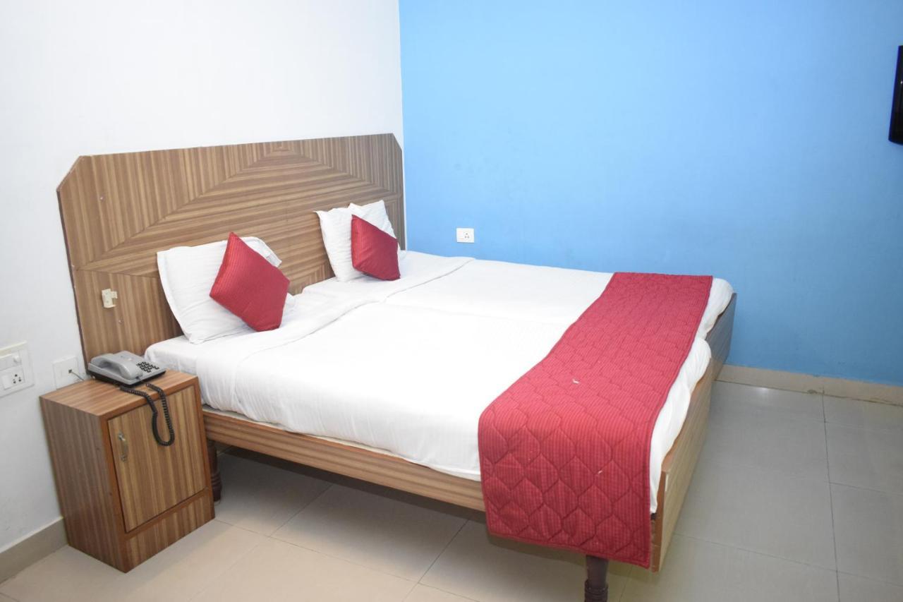 Hotel Ayushman Pondicherry Esterno foto