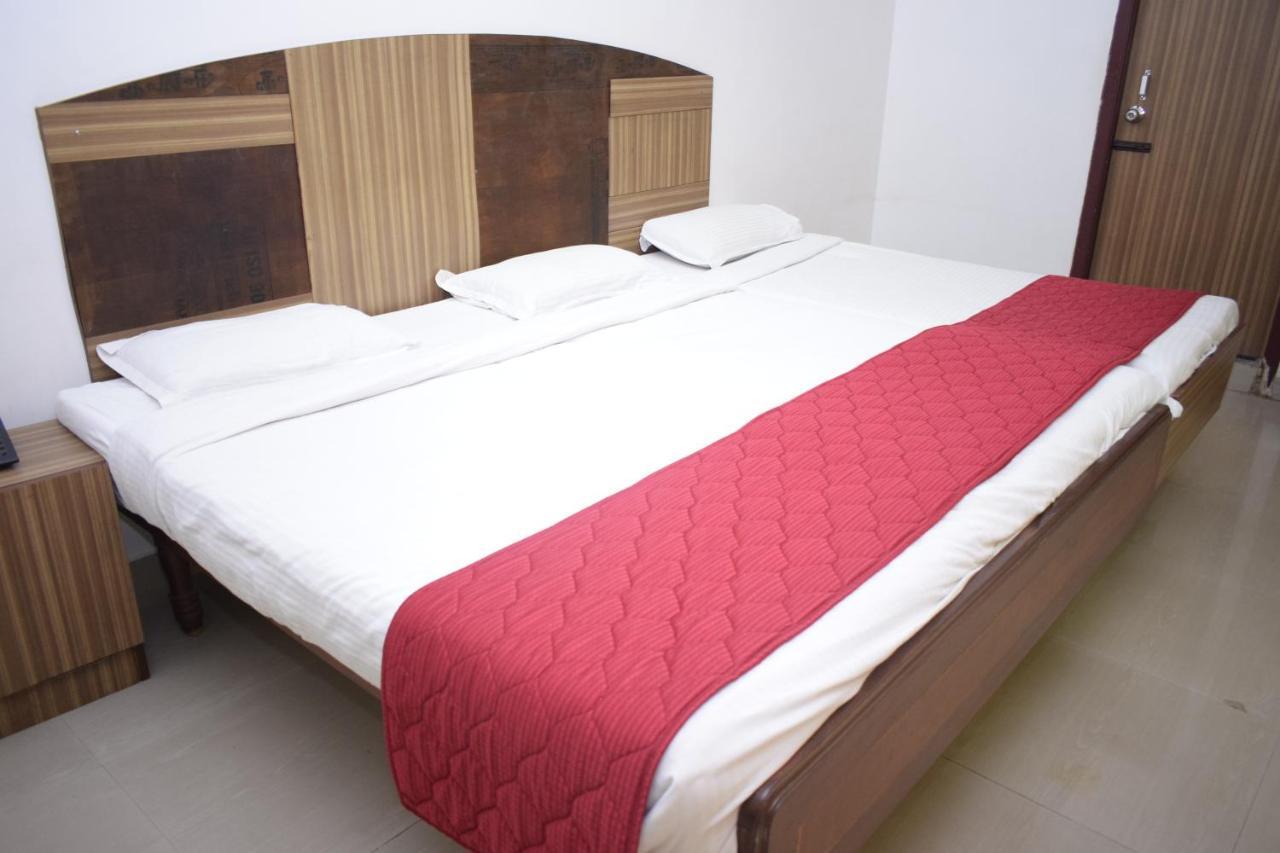 Hotel Ayushman Pondicherry Esterno foto