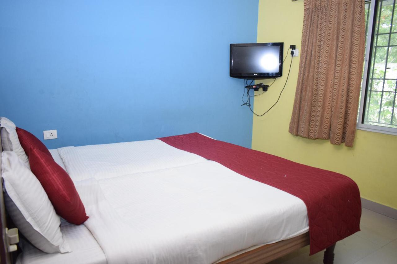 Hotel Ayushman Pondicherry Esterno foto