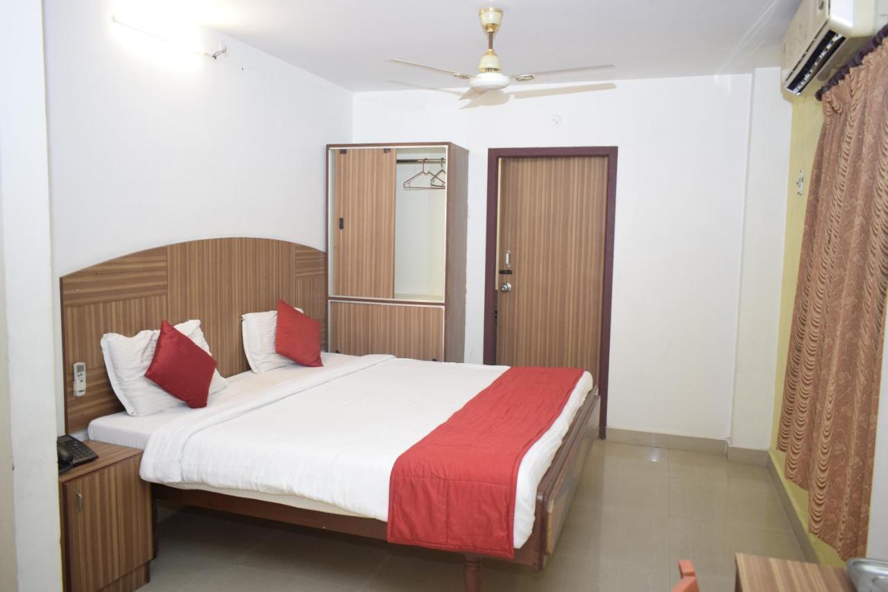 Hotel Ayushman Pondicherry Esterno foto