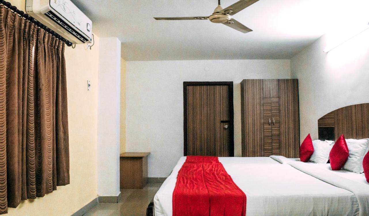 Hotel Ayushman Pondicherry Esterno foto