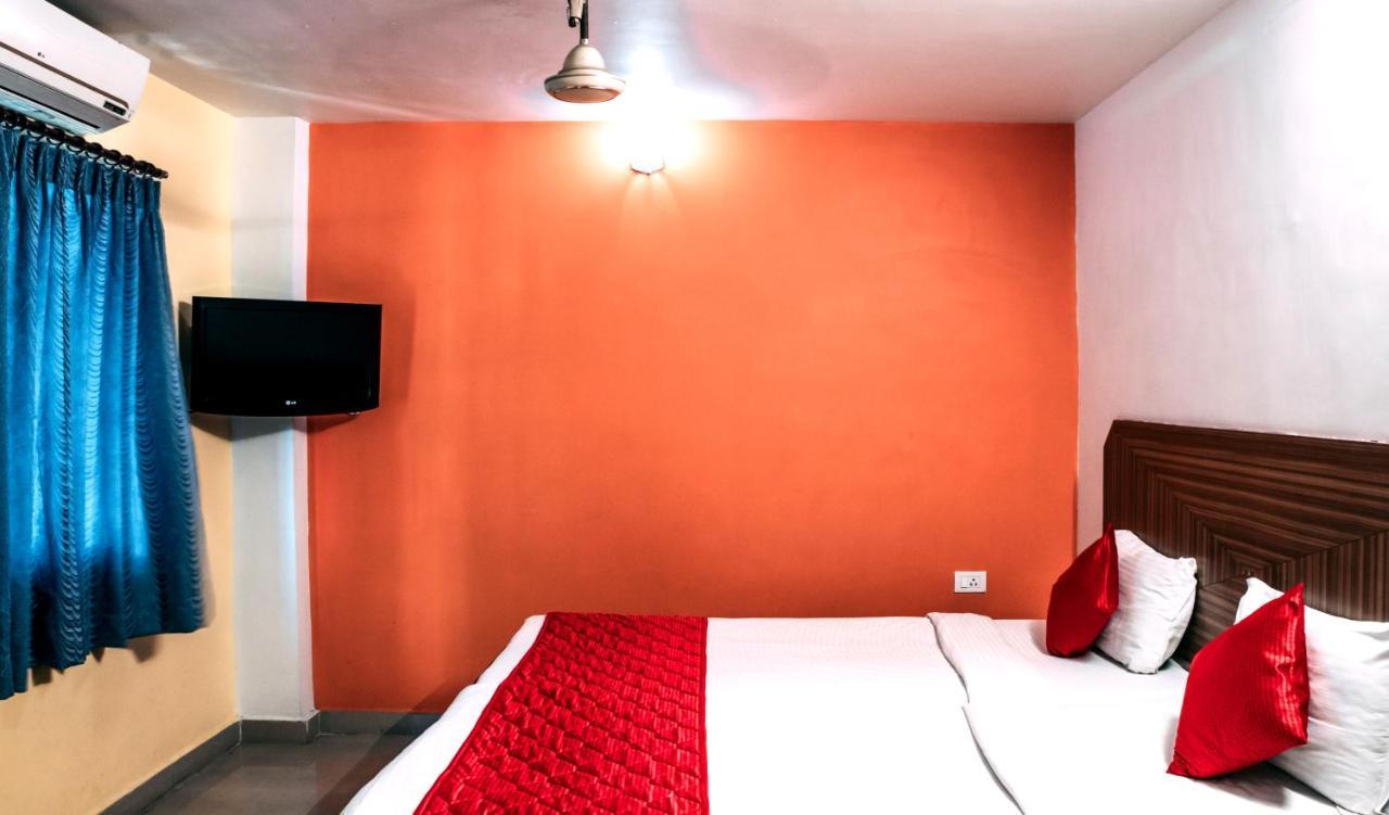 Hotel Ayushman Pondicherry Esterno foto
