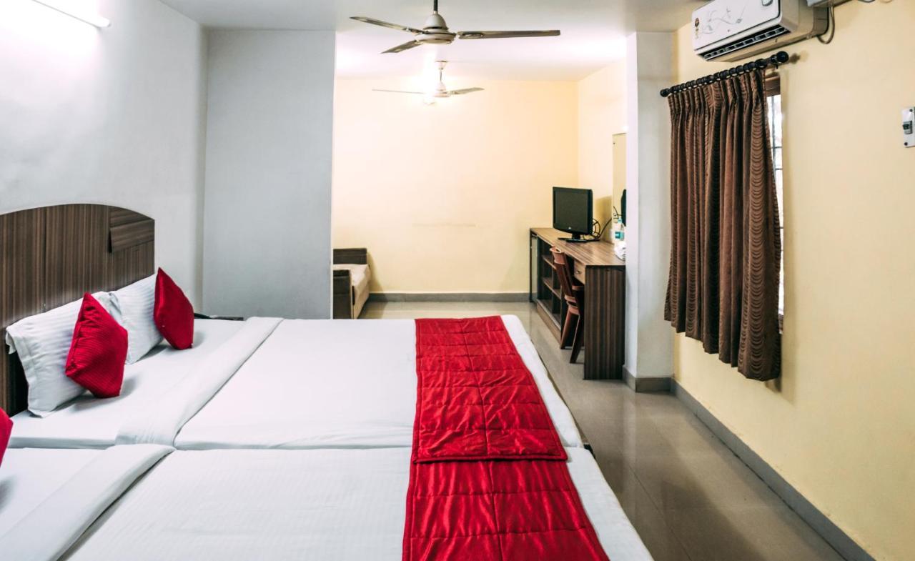 Hotel Ayushman Pondicherry Esterno foto