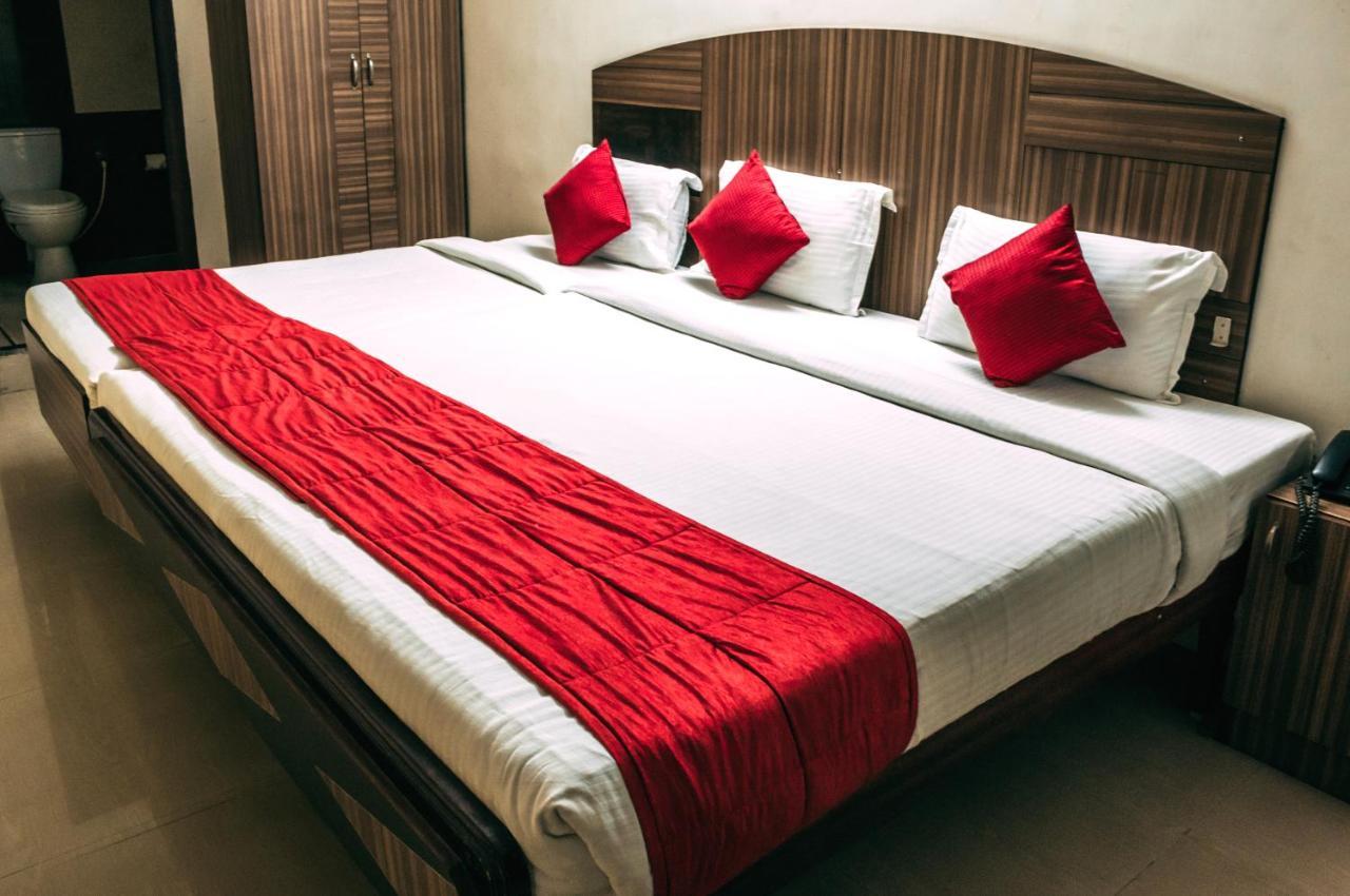 Hotel Ayushman Pondicherry Esterno foto